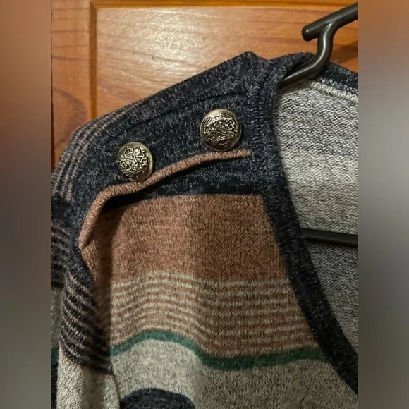 Tutta Bella Maternity Plus Size Top *make offers* - Picture 4 of 8